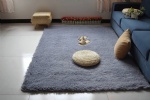 Plush bath mat