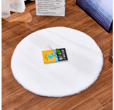 Soft Round Faux Fur Rugs